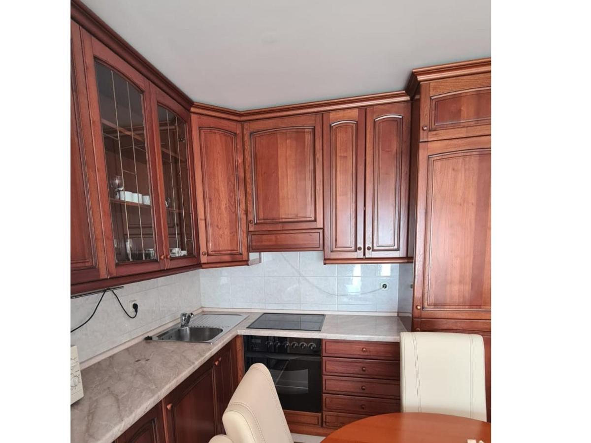Apartman Ljubav Makarska Exterior foto