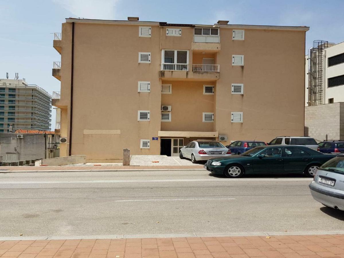 Apartman Ljubav Makarska Exterior foto